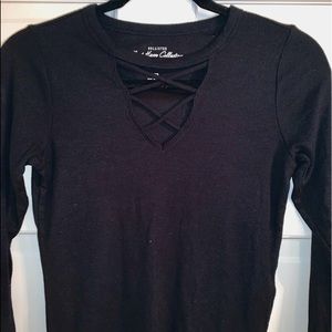 Hollister Ribbed Black Shirt
